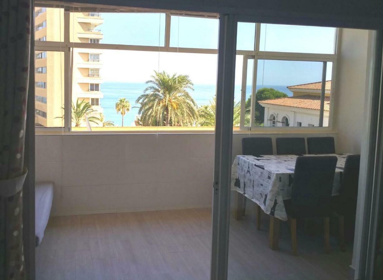 Precioso Apartamento Frente Al Mar Benalmádena Esterno foto