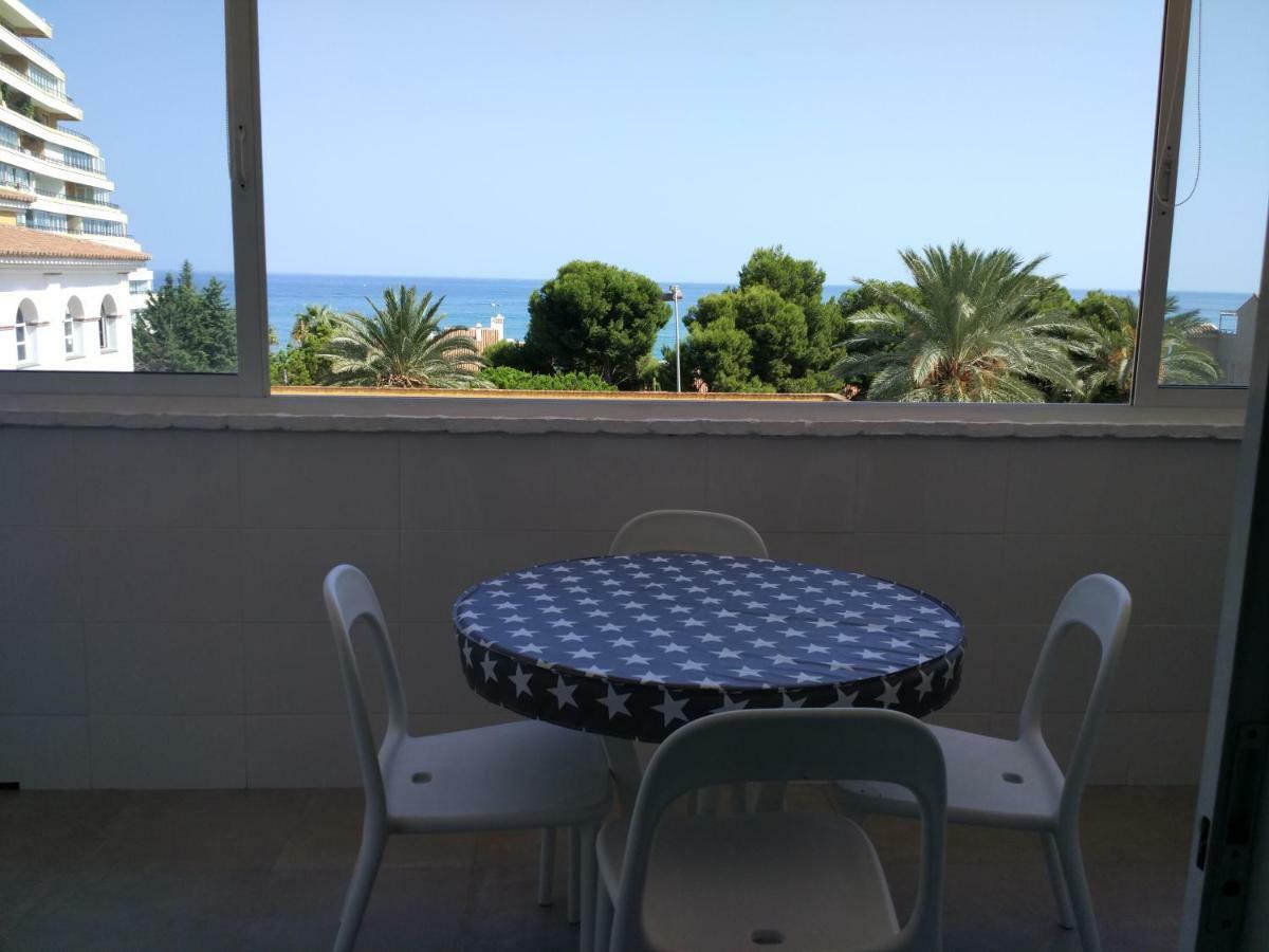 Precioso Apartamento Frente Al Mar Benalmádena Esterno foto